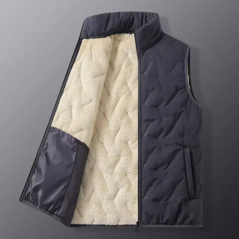 Oslo™ Men's Vest with Sherpa Lining and Modern Cut / The Essential for Men Who Face the Day with Attitude!