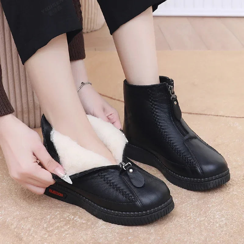 SoftTherm™ Boot with Lined Interior and Non-Slip Sole
