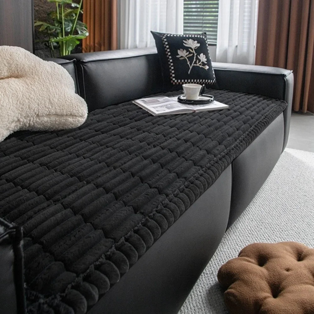 Marley™ Pet Bed with a Non Slip Base and Plush Fluffy Fur