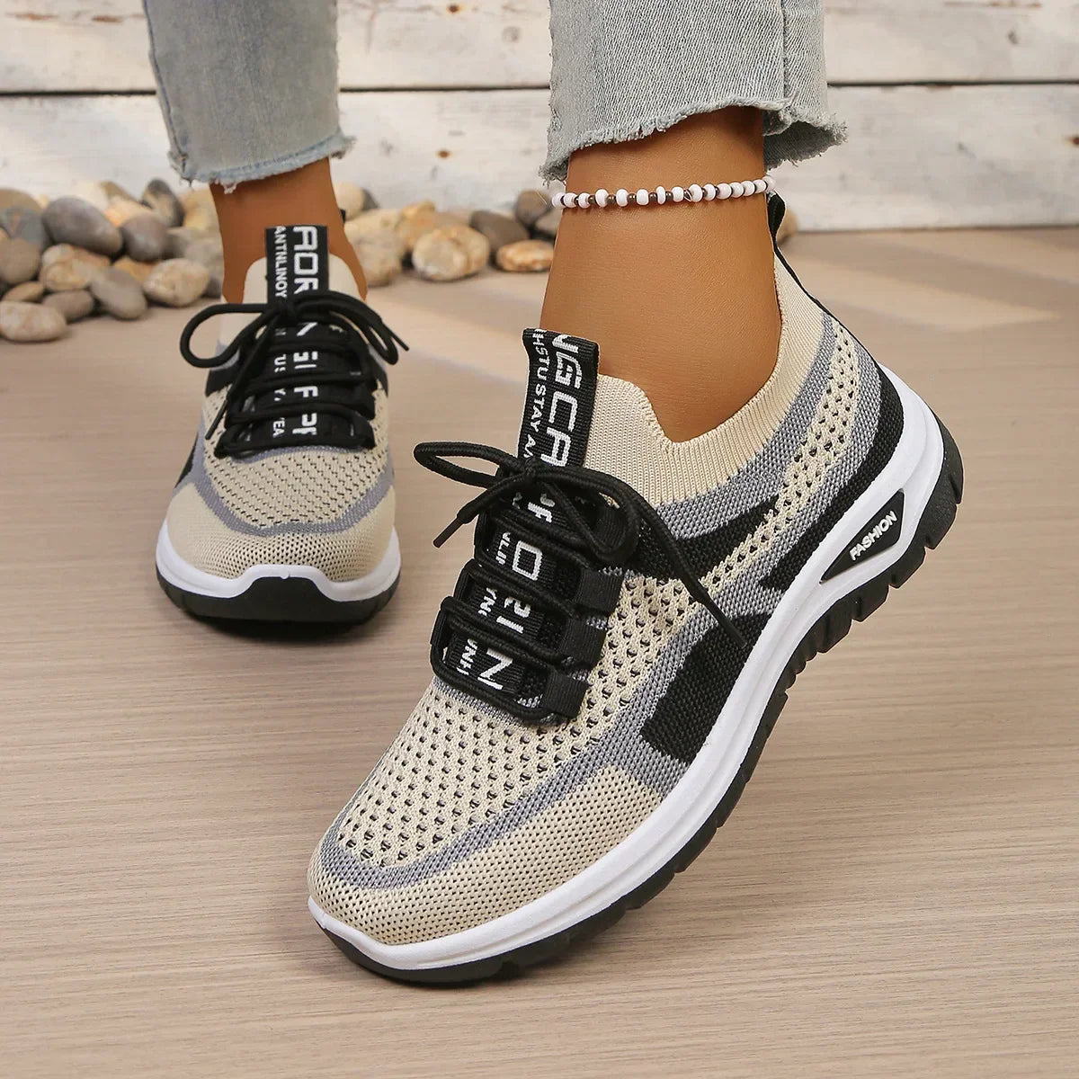 Movelle™ Sneakers with Extreme Lightness and Breathable Comfort