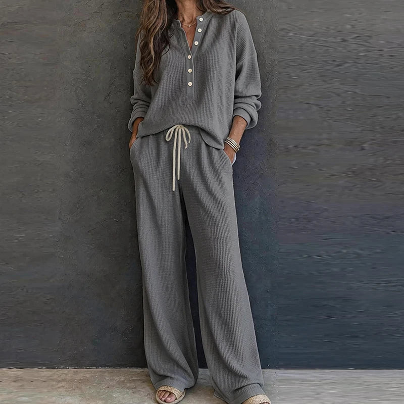 Set Willow™ with Textured Button-Front Top and Wide-Leg Pants