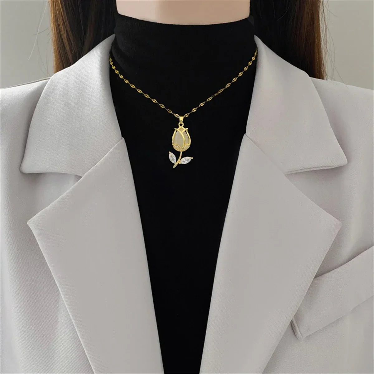 Tulip Princess™ Copper Pendant / Elegance Rooted in Golden Light