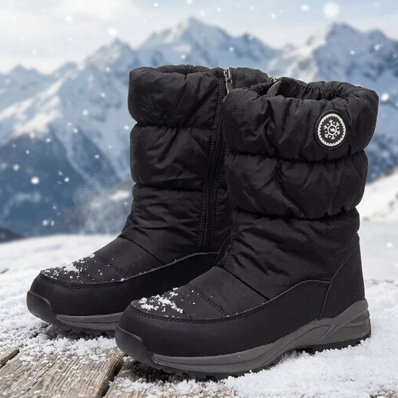 Stockholm™ Winter Boots Insulated and Padded with a Slip-Resistant Lug Sole
