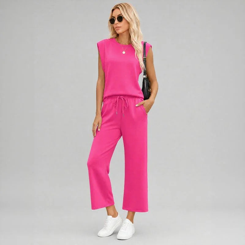 Aya™ Set Structured Shoulder Tank and Cropped Drawstring Pants
