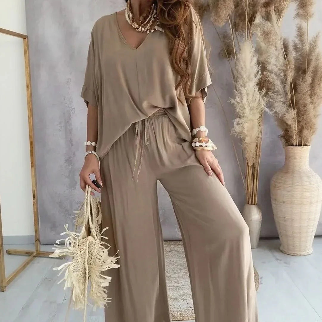 Biarritz™ Set With V-Neck Blouse & Adjustable Drawstring Palazzo Pants
