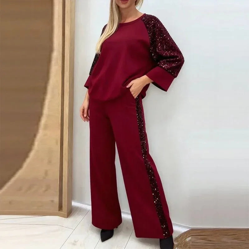 Charlotte™ Set with Sequin Sleeves and Comfortable Fit / Warmth, Presence, and Sophistication for Cold Days