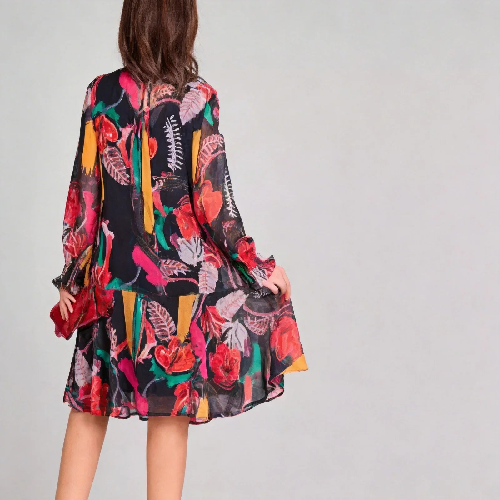 Gardenia™ Dress with Flowing Sleeves and Vibrant Print