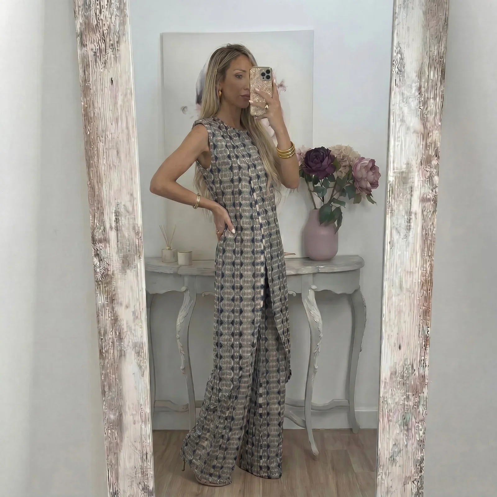 Nairobi™ Set with Geometric Print and Wide Fit