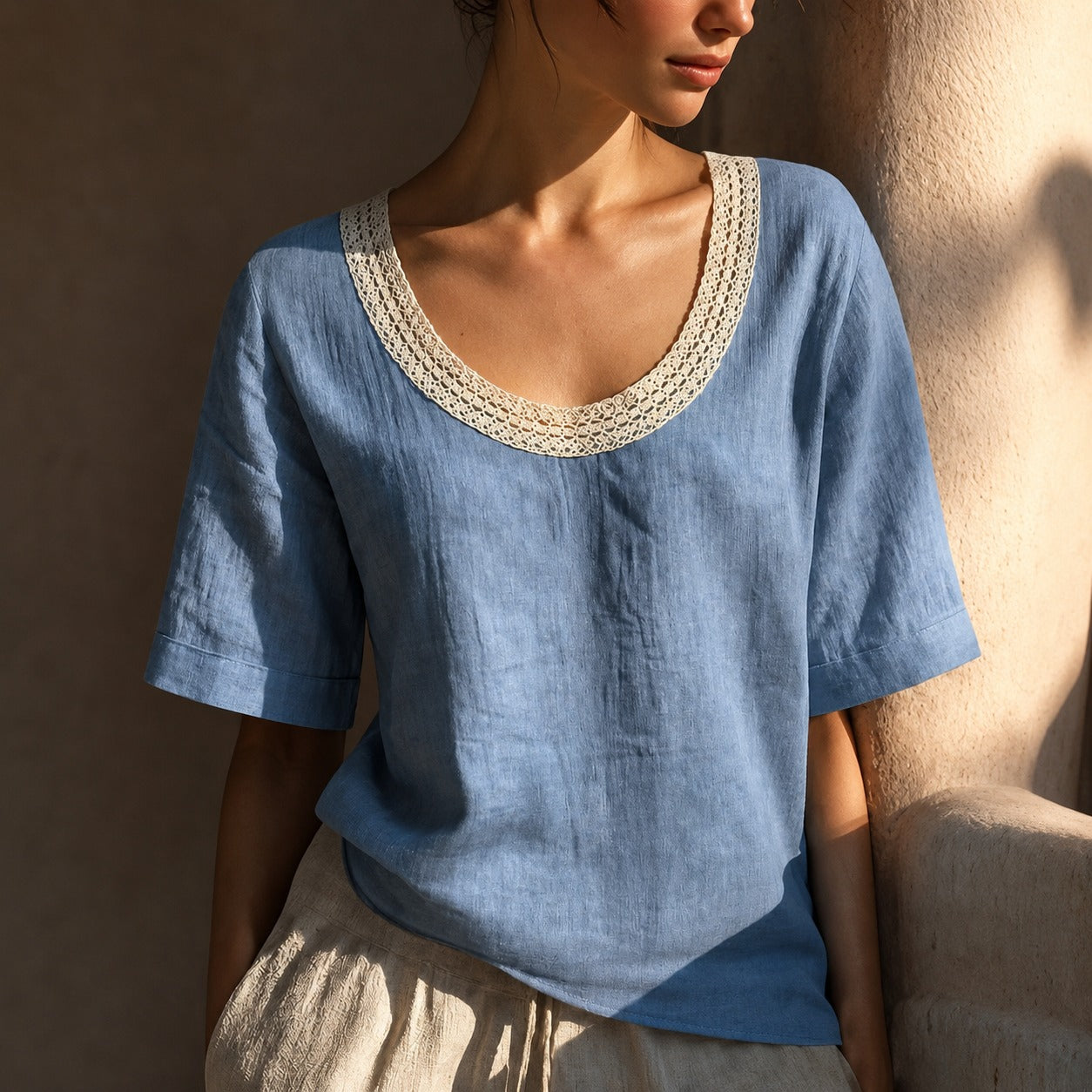 Blouse Evelin™ in Linen Cotton with Crochet Neckline