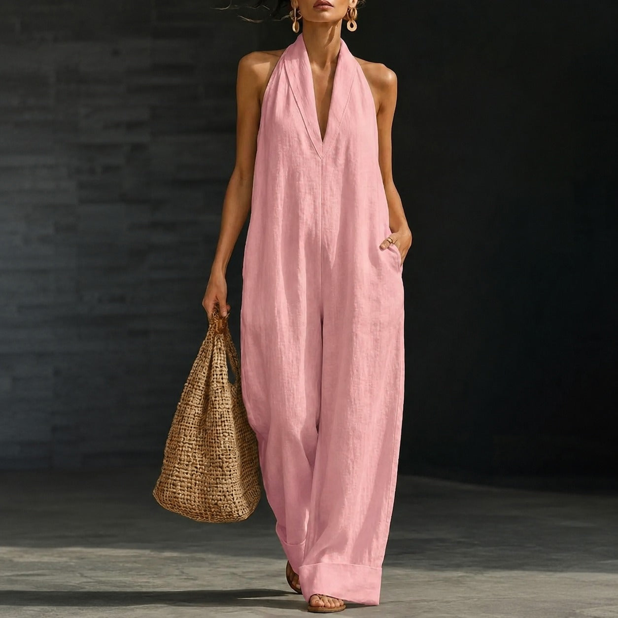 Jumpsuit Eliora™ with Halter Neck, Wide-Leg Fit and Side Pockets