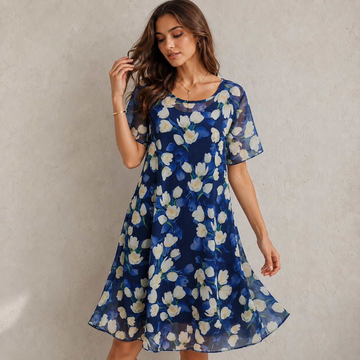Dress Elodie™ with Round Neck and Floral Print
