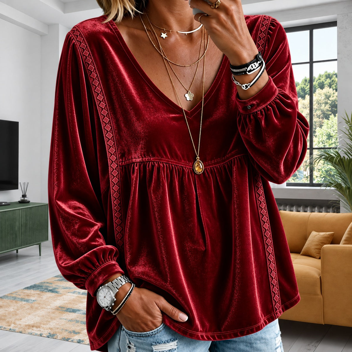 Blouse Kylie™ with Lightweight Velvet-Like Texture, V-Neck and Geometric Lace Trim