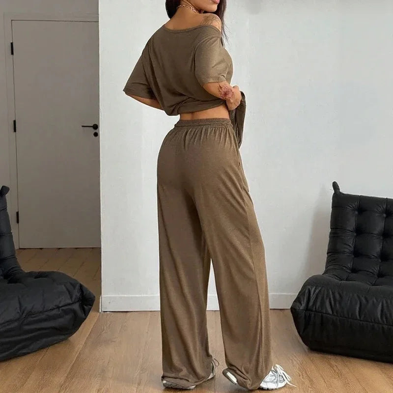 Belmara™ Set with Relaxed Fit and Adjustable Waist