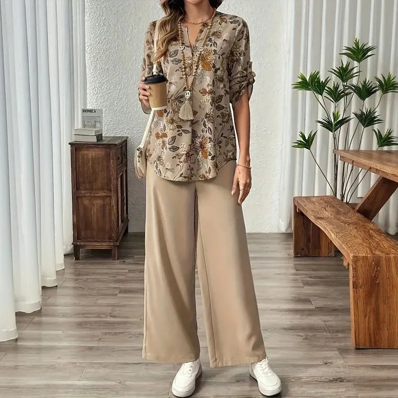 Arvella™ Set with a Printed Blouse and Elegant Wide-Leg Pants