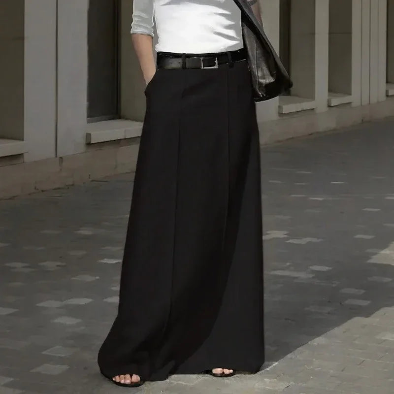 Corenne™ Long Skirt with Lightweight Structure and Striking Presence