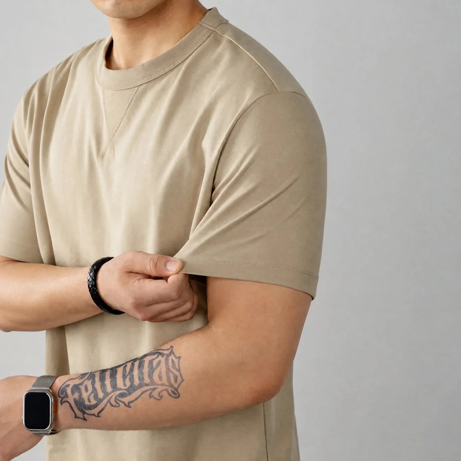 Louis™ T-shirt in Premium Cotton with Spandex and Ribbed Round Neck
