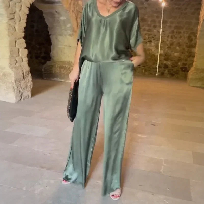 Marevielle™ Satin Set With Relaxed Blouse and Flowing Wide-Leg Pants