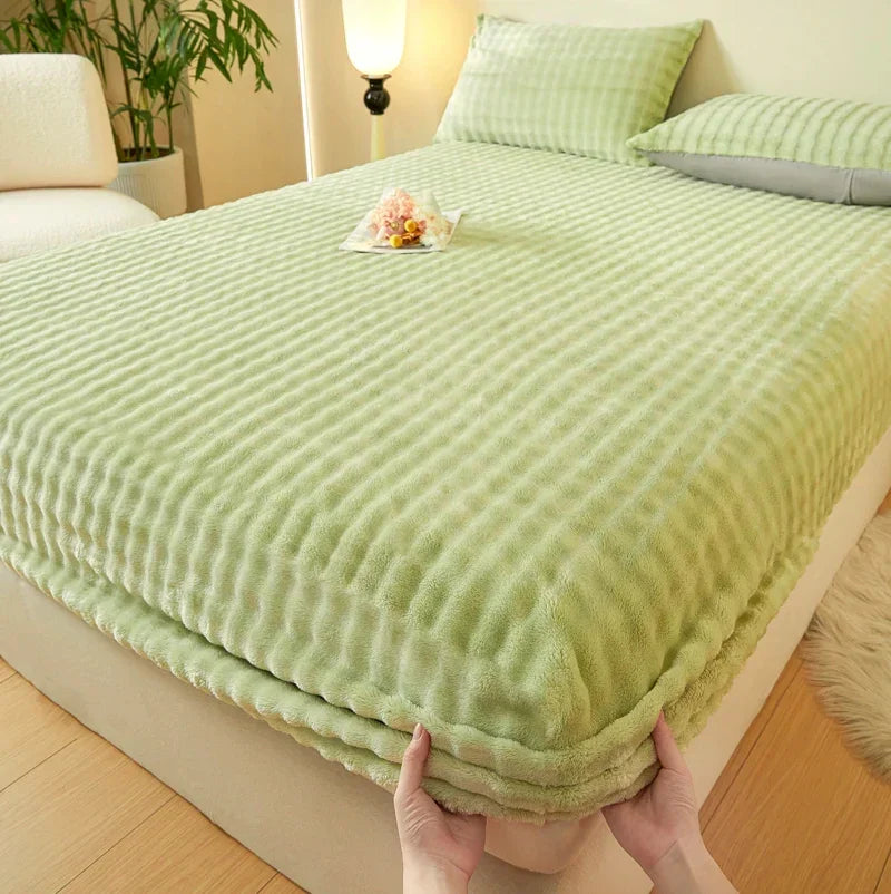 Set of sheets and pillowcases in soft velvety fabric / Extreme softness for a more comfortable sleep!