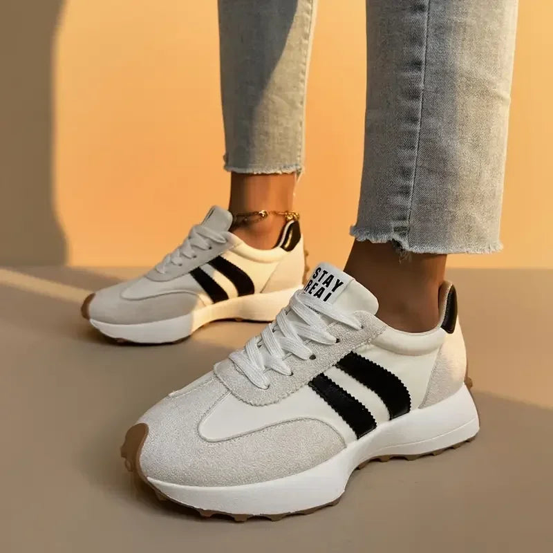 Revora™ Sneakers with Retro Design and All-Day Comfort