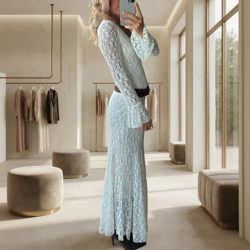 Blanche Obsession™ Dress in Delicate Floral Lace