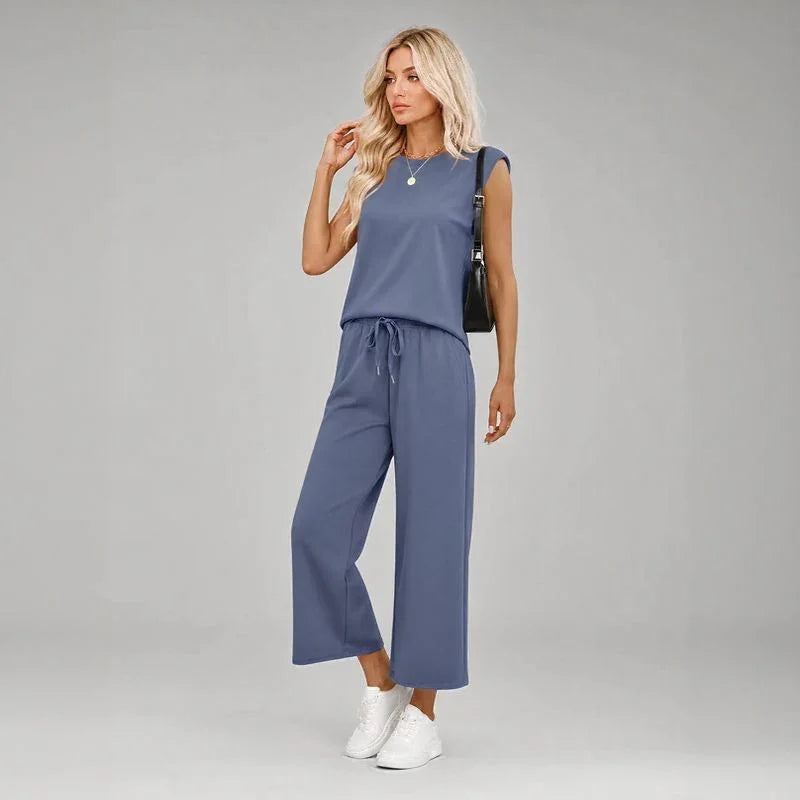 Aya™ Set Structured Shoulder Tank and Cropped Drawstring Pants