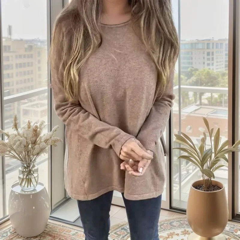 Zendaya™ Sweater in Comfort Cotton Knit with Decorative Buttons / For those who choose style with freedom!
