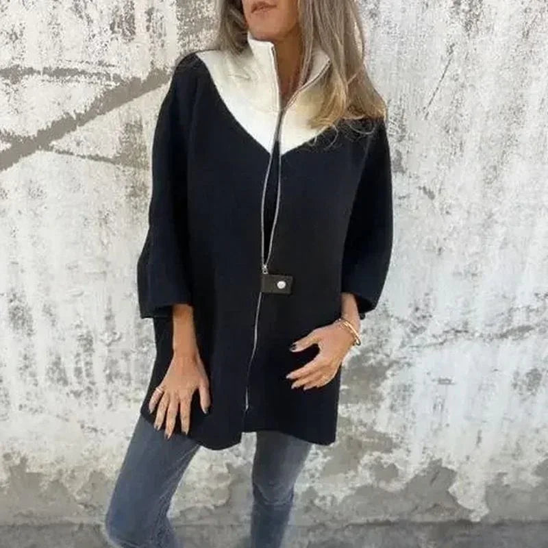 Georgia Flair™ Coat with Contrasting Collar and Loose Fit / Urban Sophistication at its Most Authentic!