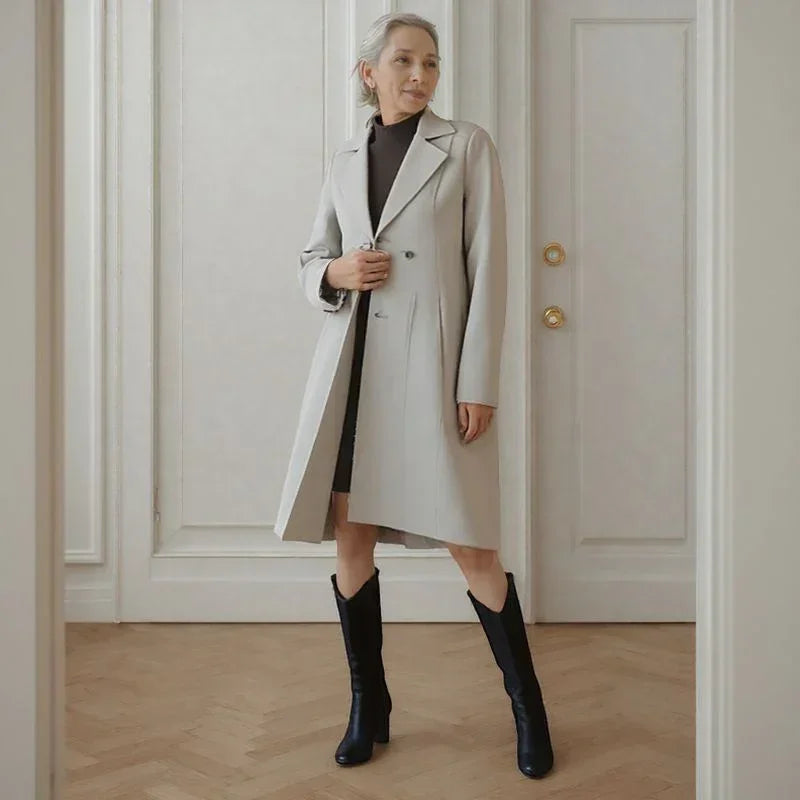 [🔥Last Day of the Promotion – Buy 1, Get 1 FREE!] Lady Luxe™ Coat with Velvet Lining / A Refined Classic that Warms with Charm!