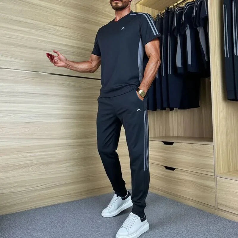 UltraMotion™ Sports Set with Ultra-Stretch Fabric and Minimalist Design / Total Freedom of Movement!