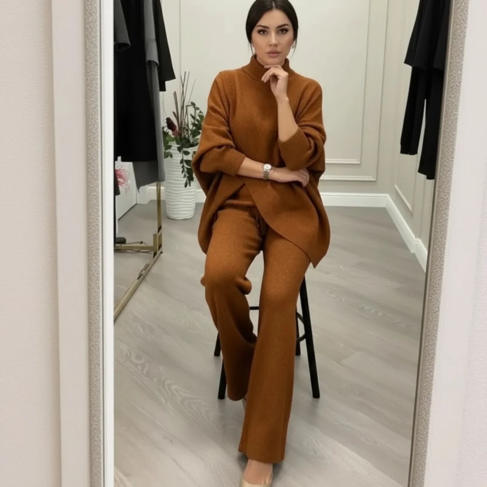 Liberty Knit™ Premium Heavyweight Knit Set with Structured Oversized Blouse and Straight-Leg Pants / Sophistication that Flows Naturally!
