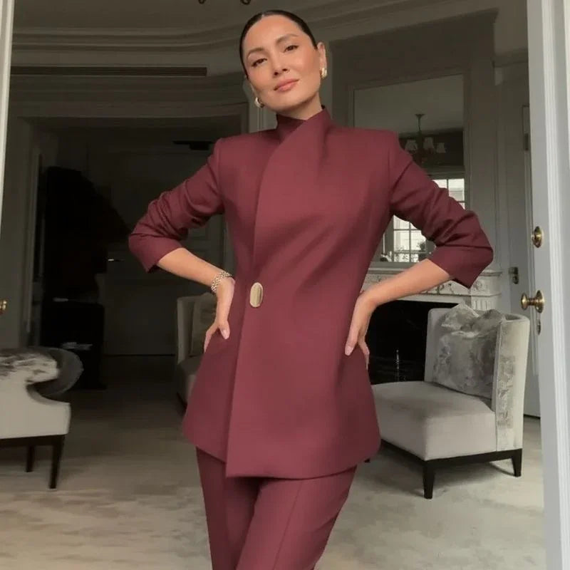 Catherine™ Set with Tailored Blazer and Straight-Leg Pants That Don’t Show / A Power Look for Women Who Lead