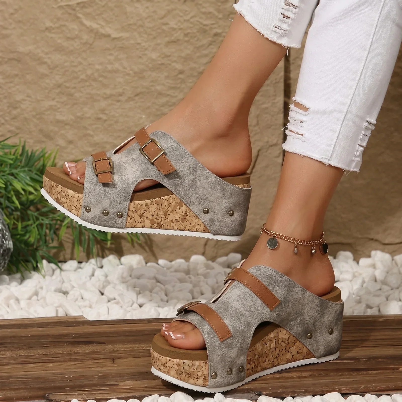 Coraline™ Leather Platform Slide with Double Adjustment