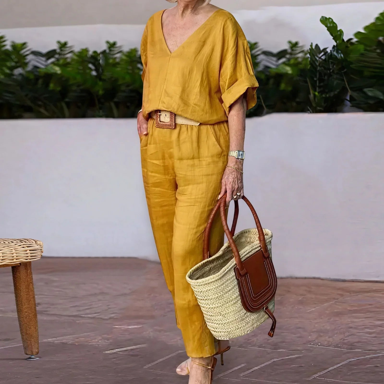 Valmora™ Cotton-Linen Set in a Modern Classic Style