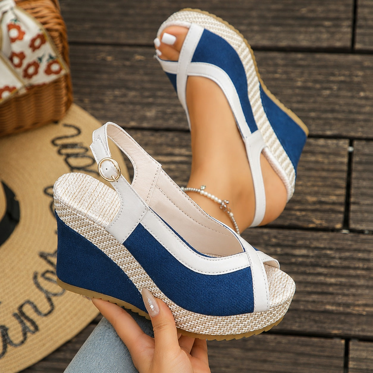 Ravello™ Sandals with Comfortable Platform and Elegant Crisscross Straps