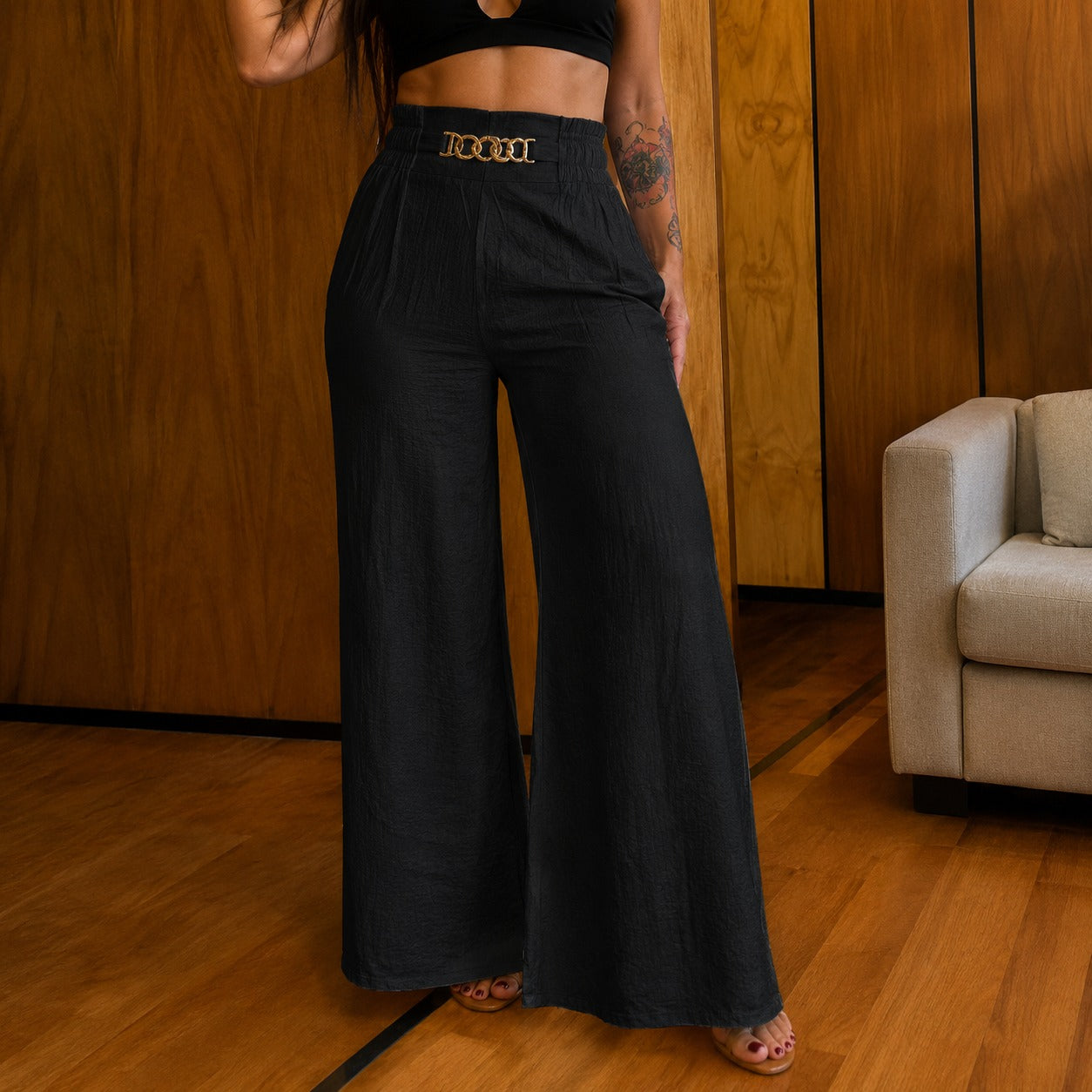 Valencia™ High-Waisted Pants with Exclusive Gold Detail