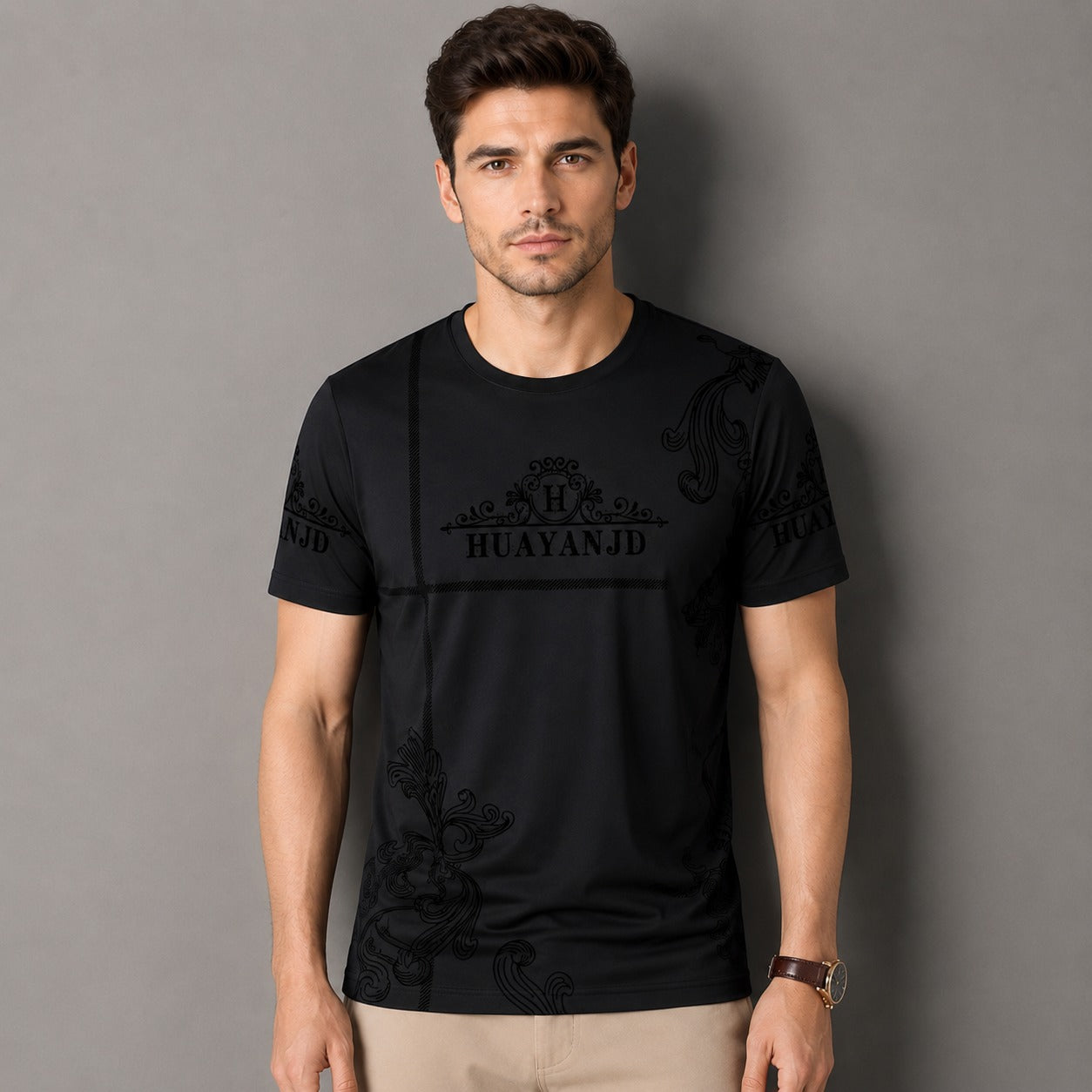 Vittore™ Cotton T-Shirt with Contemporary Print / Perfect for a Modern Look on Any Occasion