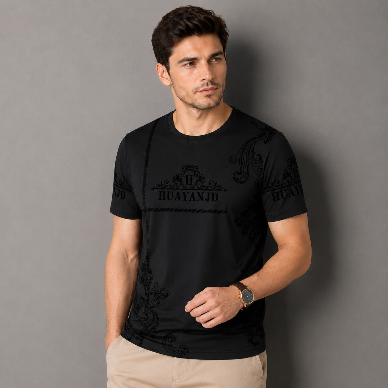 Vittore™ Cotton T-Shirt with Contemporary Print / Perfect for a Modern Look on Any Occasion