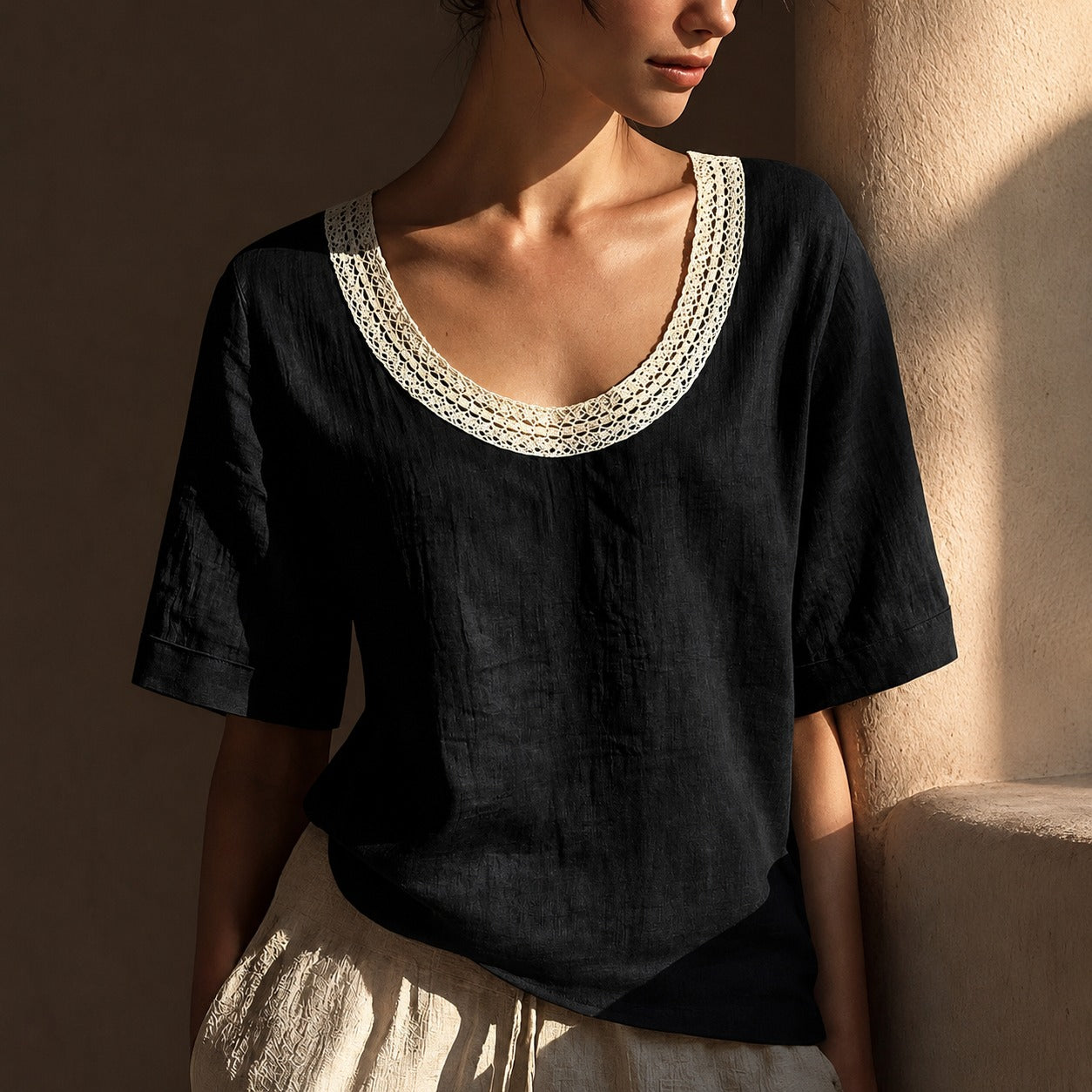 Blouse Evelin™ in Linen Cotton with Crochet Neckline