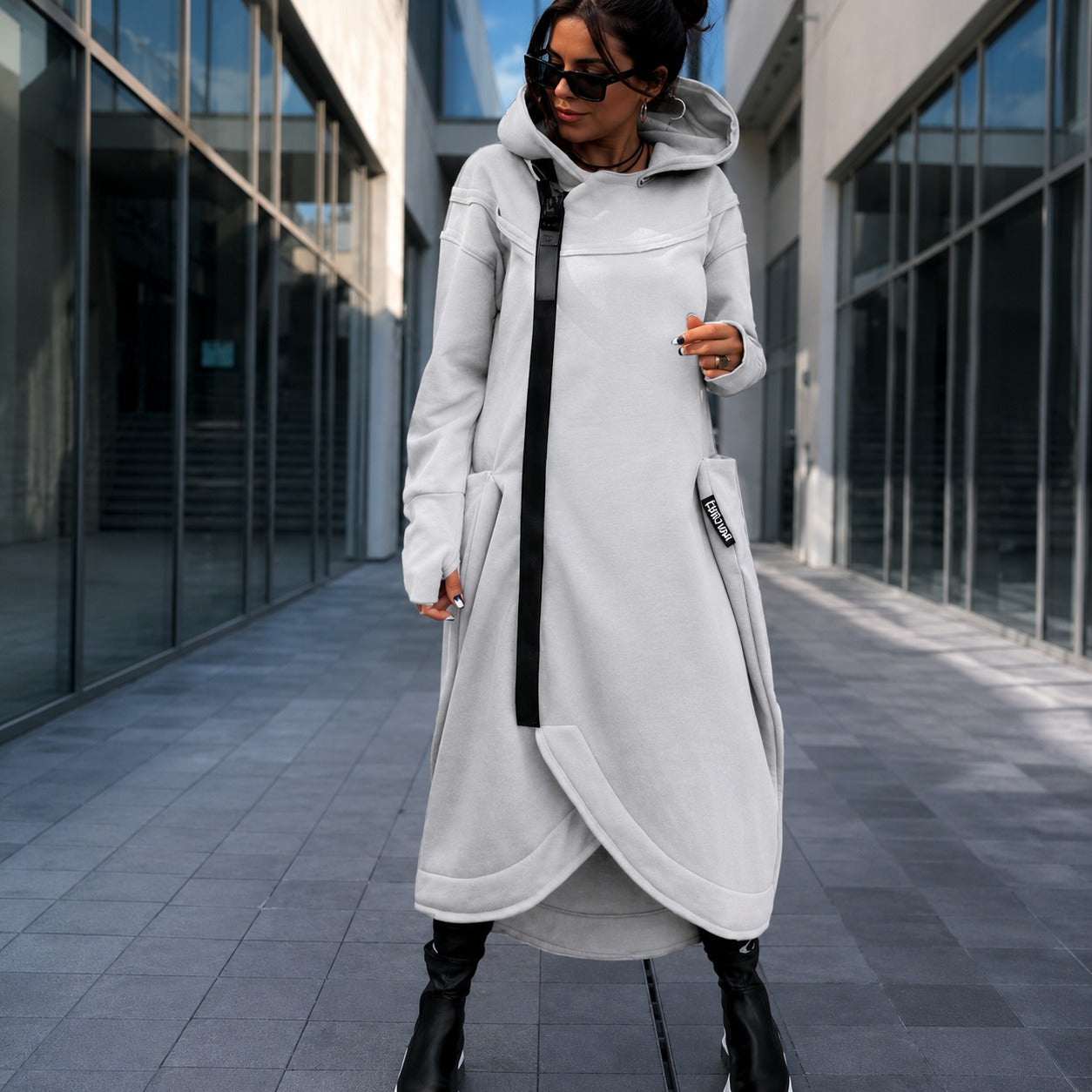 Maelis™ Oversized Long Hoodie Coat with Zipper and Thumbhole Cuffs