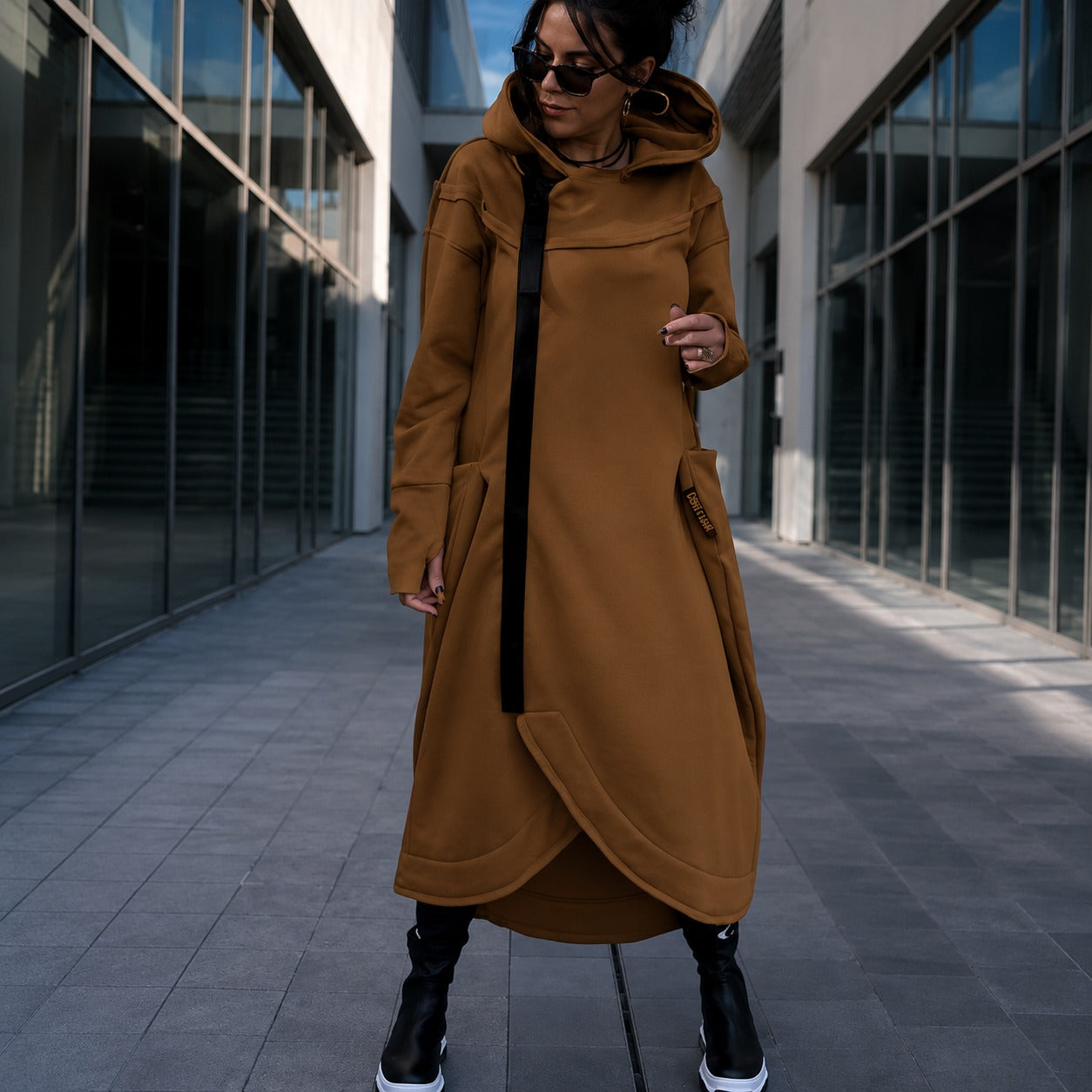 Maelis™ Oversized Long Hoodie Coat with Zipper and Thumbhole Cuffs
