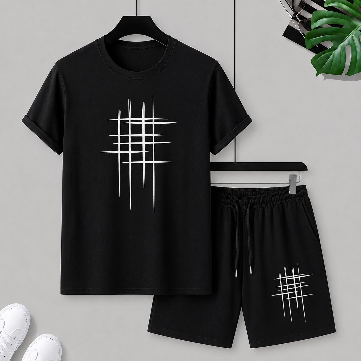 Two-Piece Set Ronan™ with Graphic T-Shirt, Drawstring Shorts and Breathable Mesh Fabric