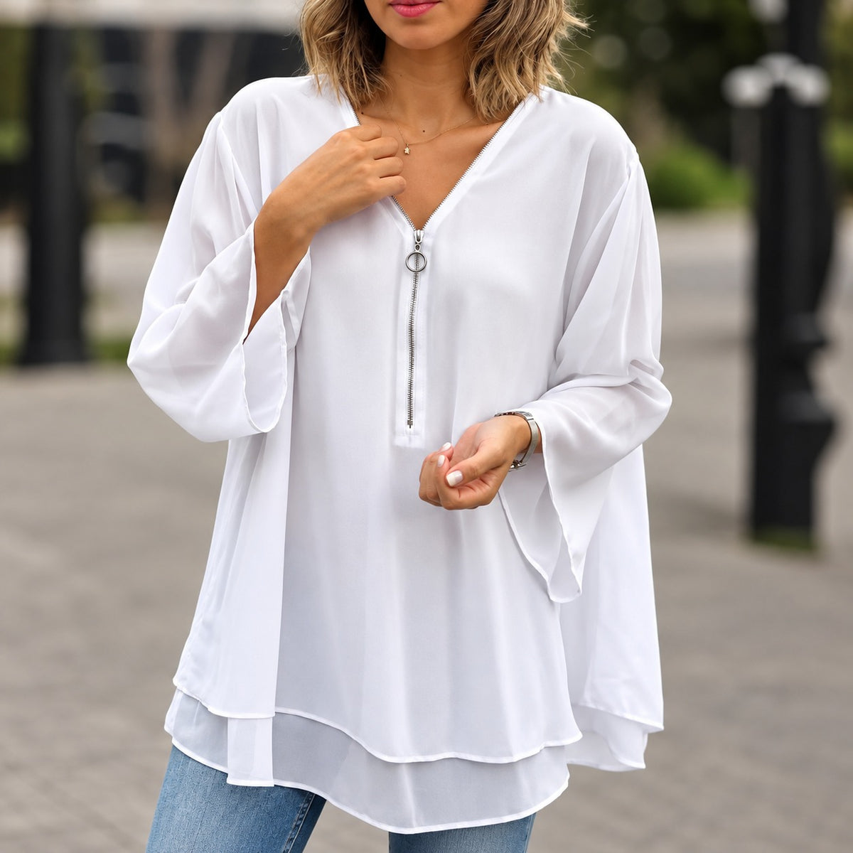 Blouse Ainsley™ with Front Zipper, Relaxed Fit and Layered Hem