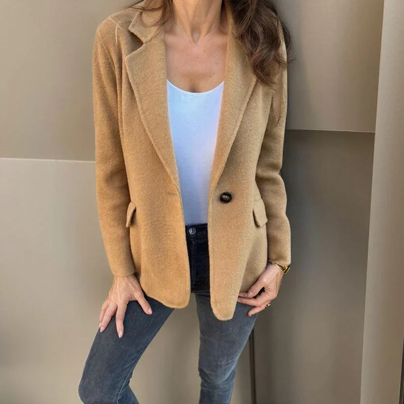 Madeleine™  Blazer in Premium Fabric whith Elegant Cut / Timeless Sophistication for Women Who Stand Out!