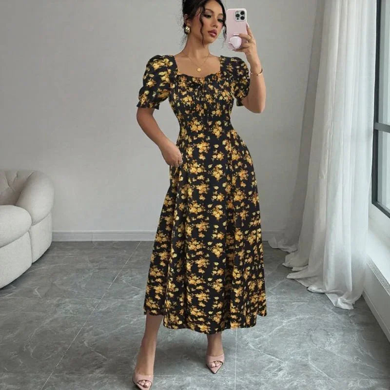 Women's European Fashion Dress in fine cotton / A touch of charm to brighten up your days and nights!