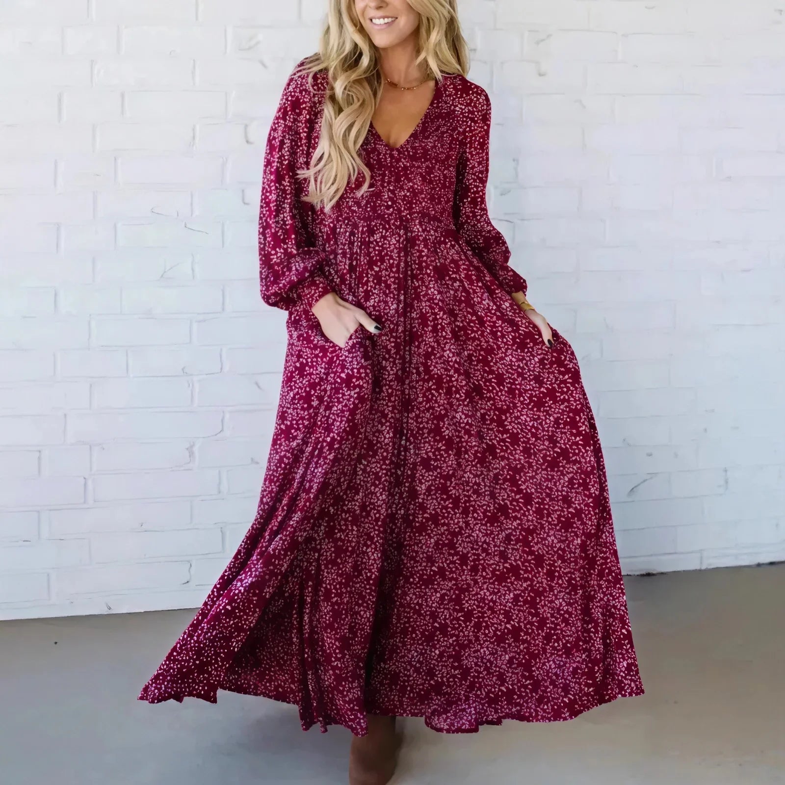 Avelline™ Dress with an Elegant Print and Flowing Silhouette