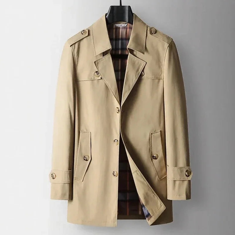 Bravon™ Coat with Imposing Cut and Premium Finish