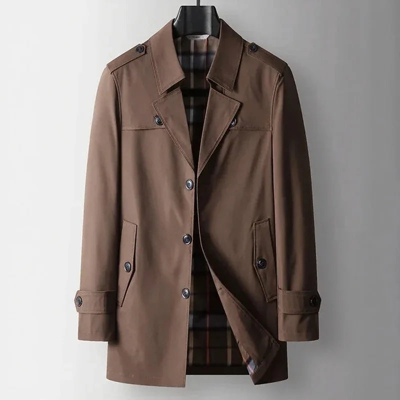 Bravon™ Coat with Imposing Cut and Premium Finish