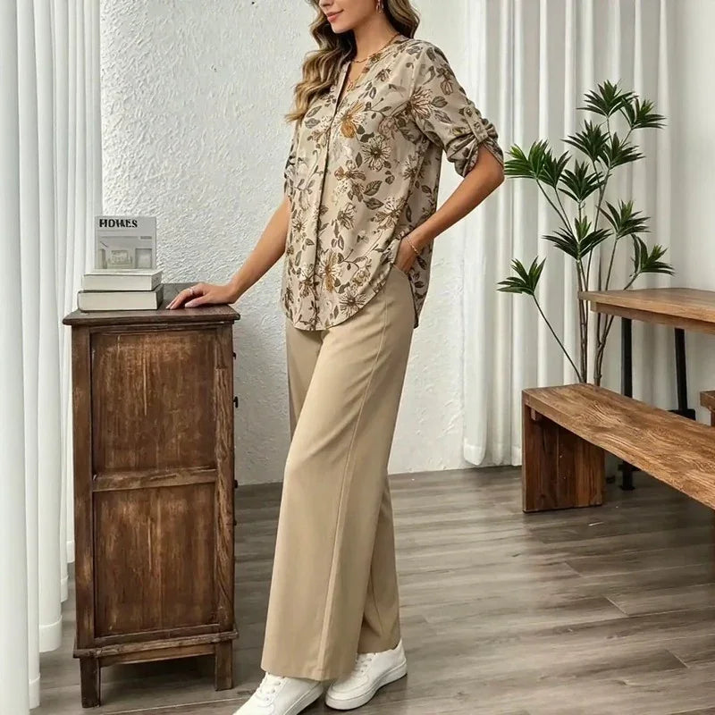 Arvella™ Set with a Printed Blouse and Elegant Wide-Leg Pants