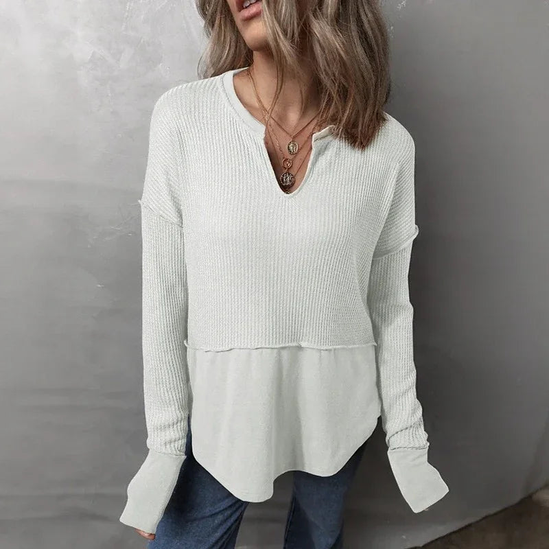 Elowen™ Blouse with a Modern Cut and Casual-Chic Style