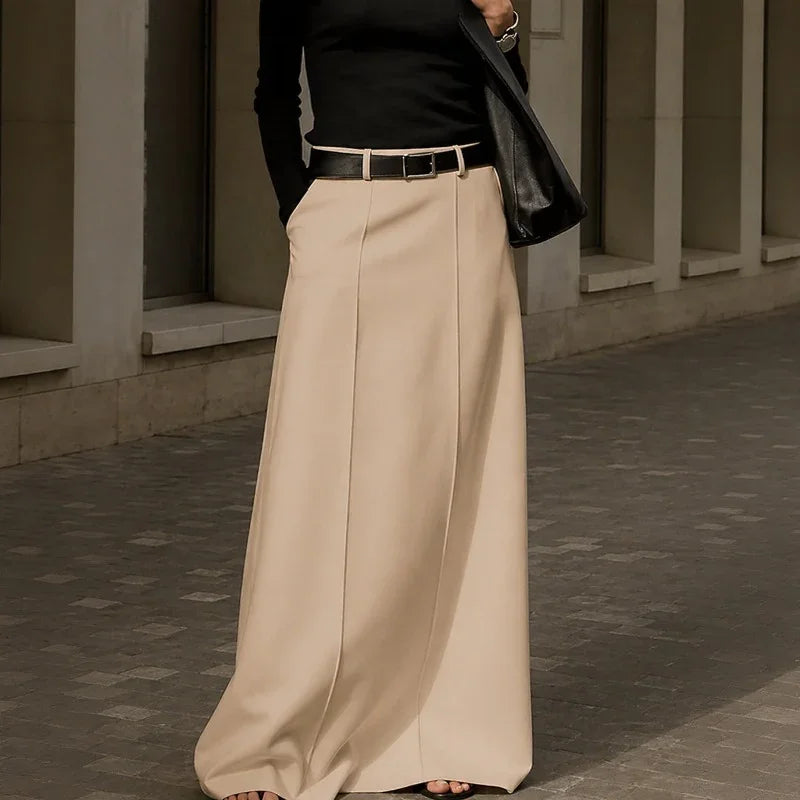 Corenne™ Long Skirt with Lightweight Structure and Striking Presence
